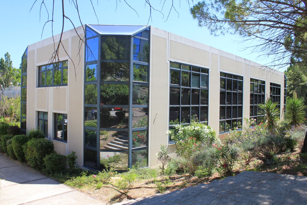 Bureau Aix-en-Provence 284m² Location bureau Aix-en-Provence Bouches-du-Rhône OLBUR2115127 0